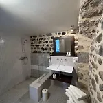 La Cour Carree Hotel