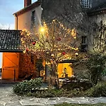 Hotel La Cour Carree