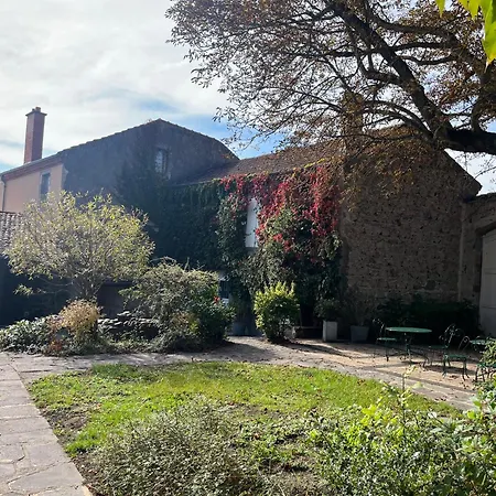 La Cour Carrée Perrier