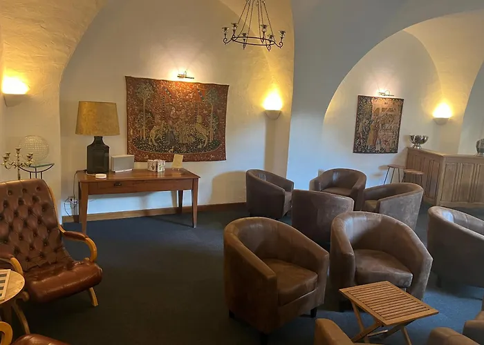 Hotel La Cour Carree 3*